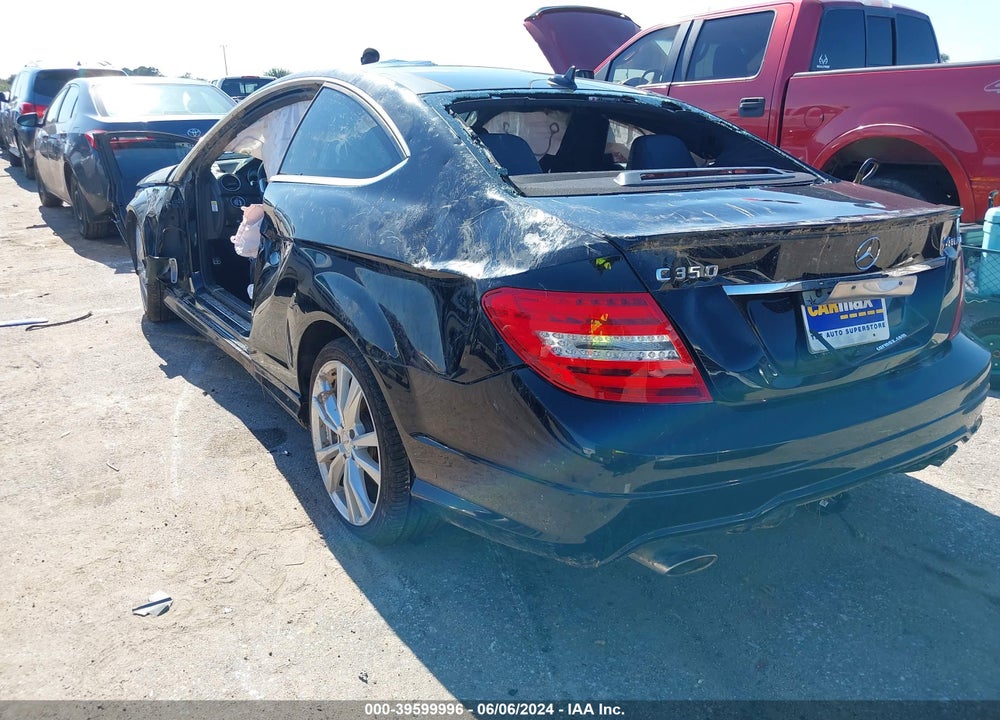 2014 MERCEDES-BENZ C 350 SPORT 4MATIC VIN: WDDGJ8JB1EG178322