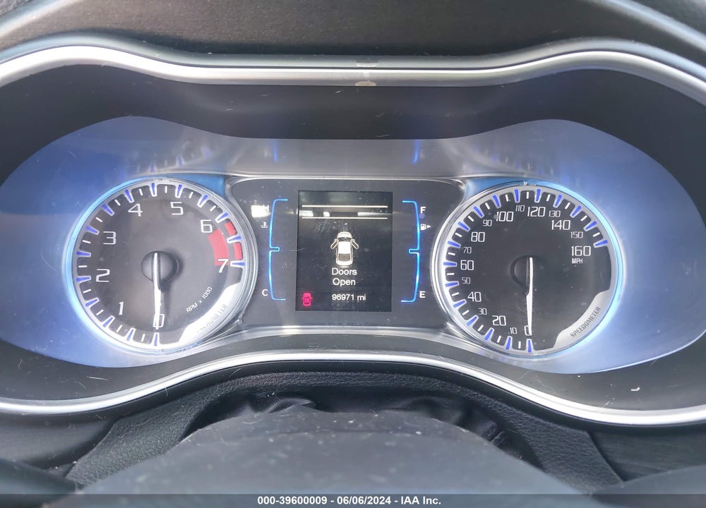 2016 CHRYSLER 200 LIMITED VIN: 1C3CCCAB1GN198062