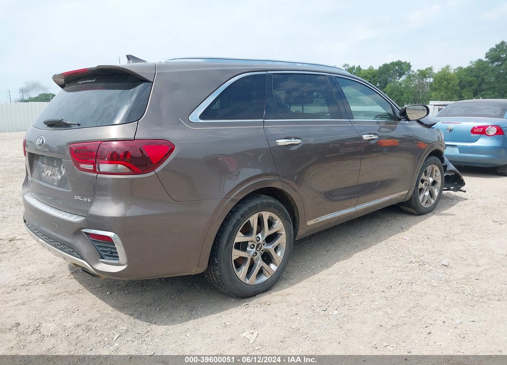 2019 KIA SORENTO 3.3L SXL VIN: 5XYPK4A58KG476004