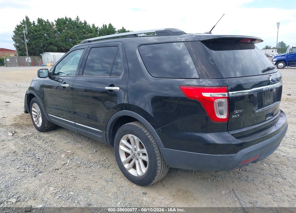 2011 FORD EXPLORER XLT VIN: 1FMHK7D8XBGA82380