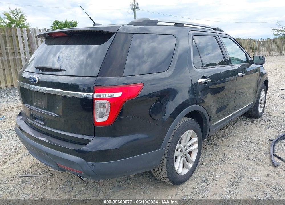 2011 FORD EXPLORER XLT VIN: 1FMHK7D8XBGA82380