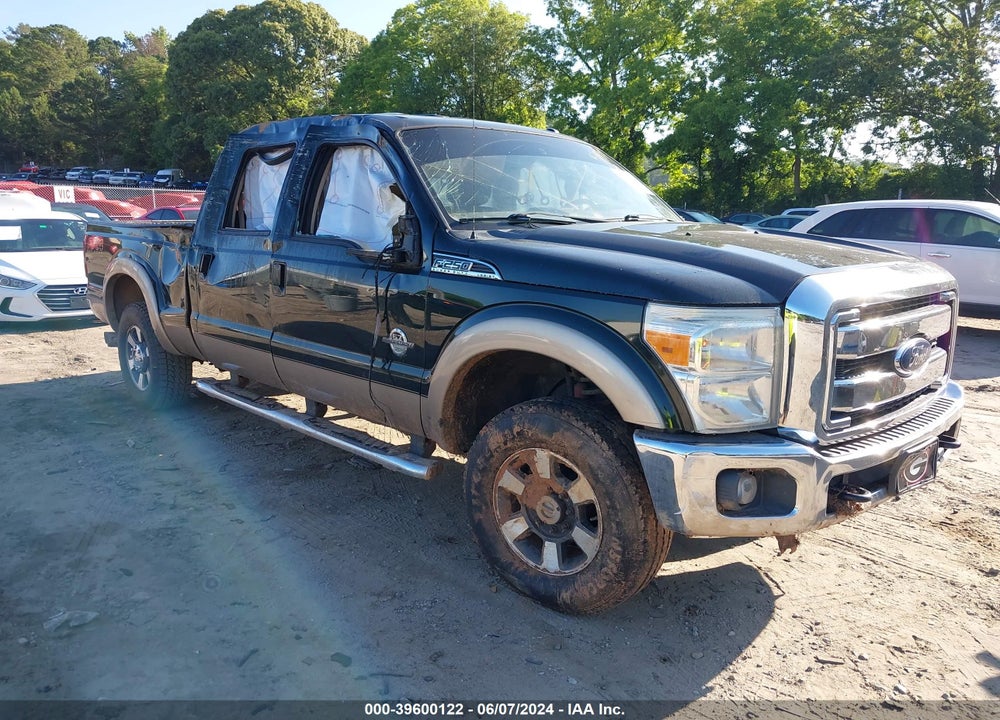 2013 FORD F-250 LARIAT VIN: 1FT7W2BT0DEB55530