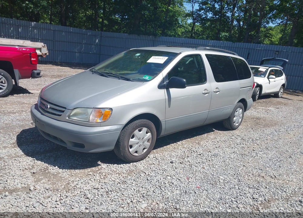 2002 TOYOTA SIENNA CE VIN: 4T3ZF19C62U501546