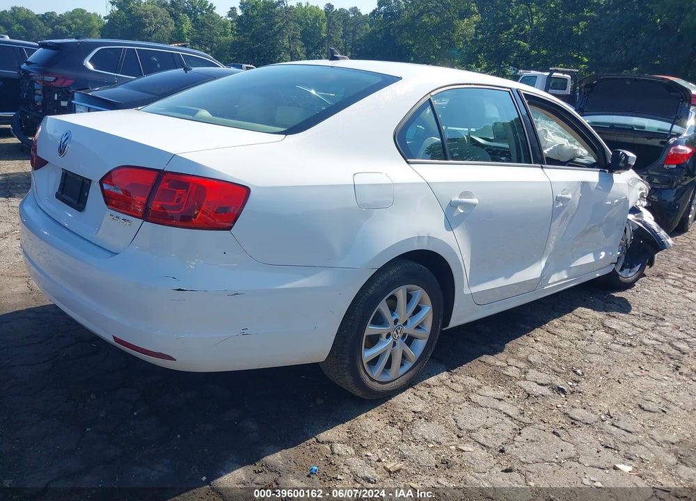 2012 VOLKSWAGEN JETTA 2.5L SE VIN: 3VWDP7AJ1CM381448