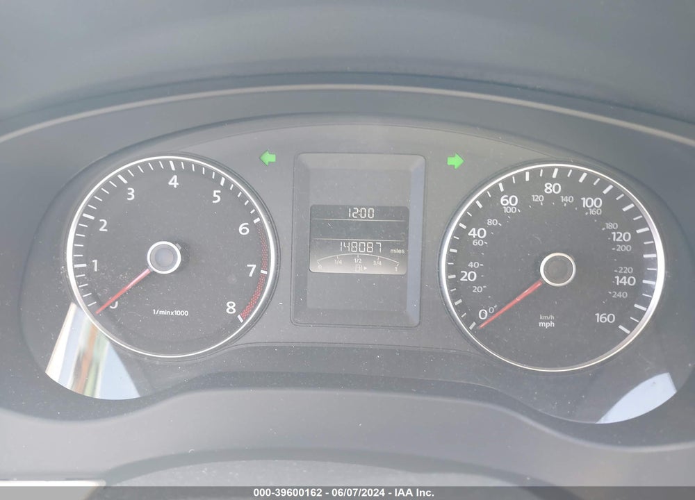 2012 VOLKSWAGEN JETTA 2.5L SE VIN: 3VWDP7AJ1CM381448