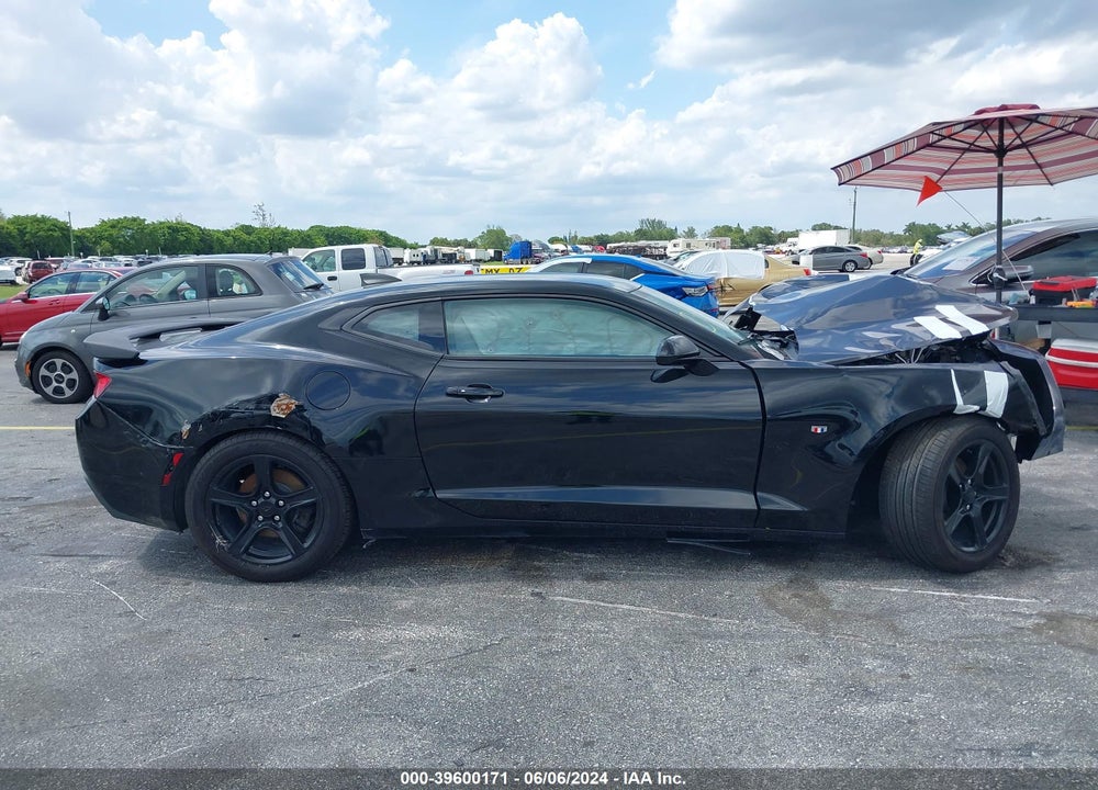 2018 CHEVROLET CAMARO 1LS VIN: 1G1FA1RX5J0162990