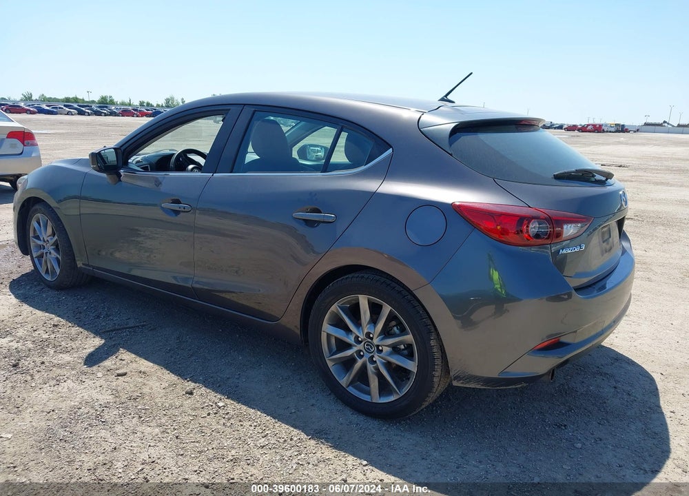 2018 MAZDA 3 TOURING VIN: 3MZBN1L32JM235940