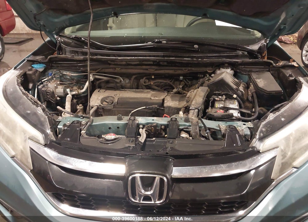 2015 HONDA CR-V LX VIN: 2HKRM3H31FH516956