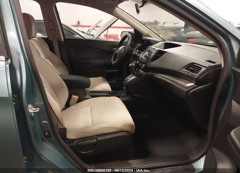 2015 HONDA CR-V LX VIN: 2HKRM3H31FH516956