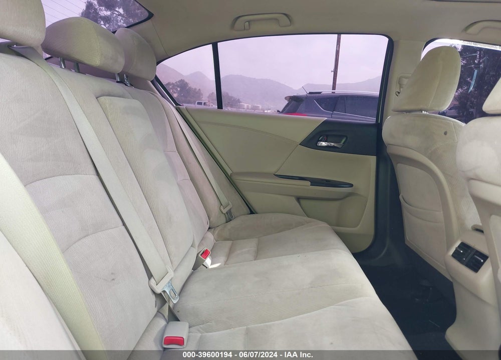 2013 HONDA ACCORD EX VIN: 1HGCR2F72DA027740