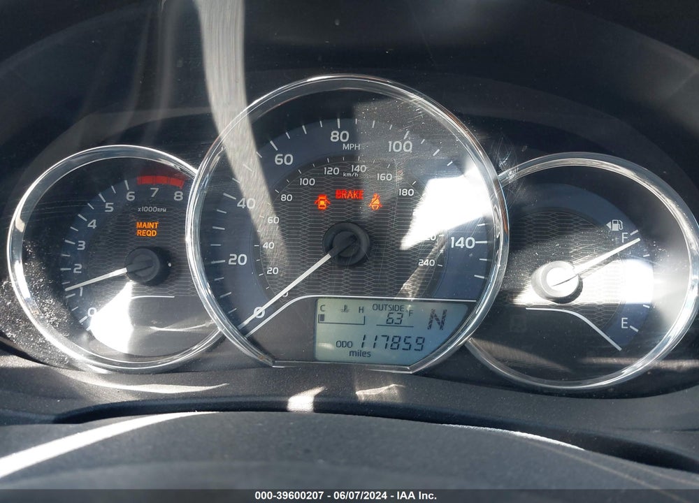 2015 TOYOTA COROLLA L VIN: 2T1BURHEXFC407937