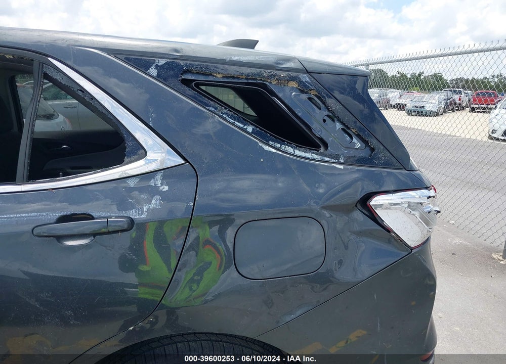2020 CHEVROLET EQUINOX FWD 2FL VIN: 2GNAXJEV8L6207684