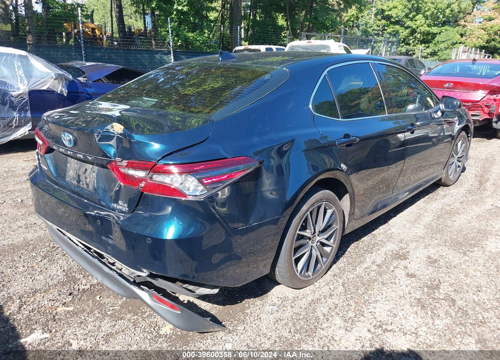 2021 TOYOTA CAMRY XLE HYBRID VIN: 4T1F31AK3MU547653