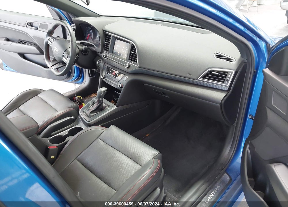 2017 HYUNDAI ELANTRA SPORT VIN: KMHD04LB5HU320937