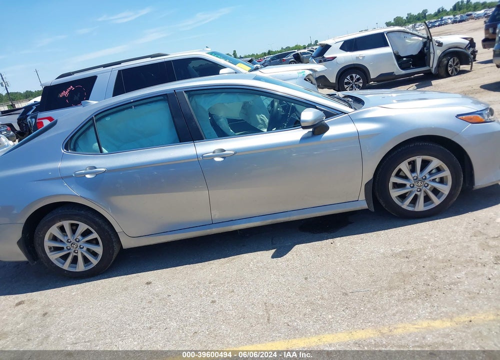 2024 TOYOTA CAMRY LE VIN: 4T1C11AK0RU894177