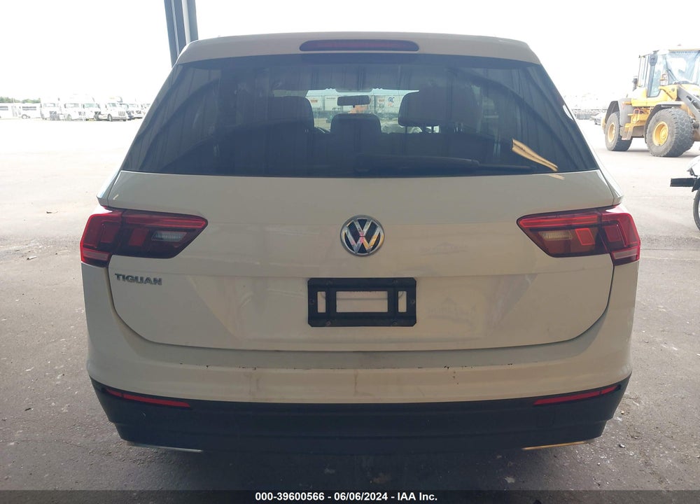 2019 VOLKSWAGEN TIGUAN 2.0T S VIN: 3VV0B7AX1KM041057