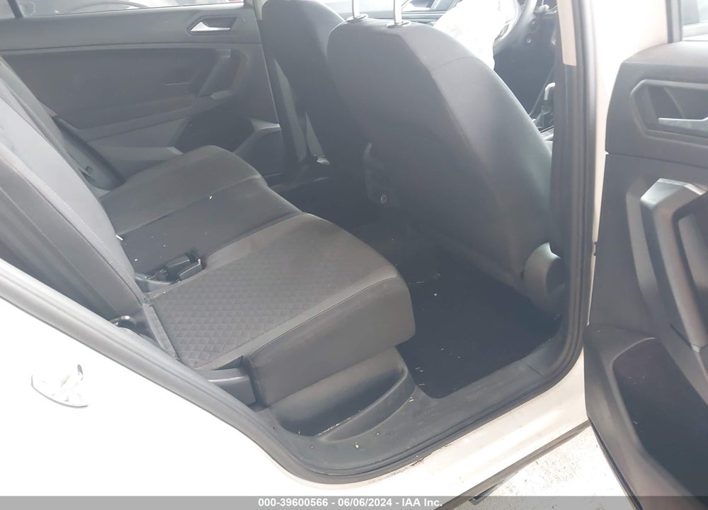 2019 VOLKSWAGEN TIGUAN 2.0T S VIN: 3VV0B7AX1KM041057