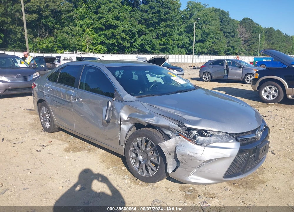 2017 TOYOTA CAMRY SE VIN: 4T1BF1FK9HU767089