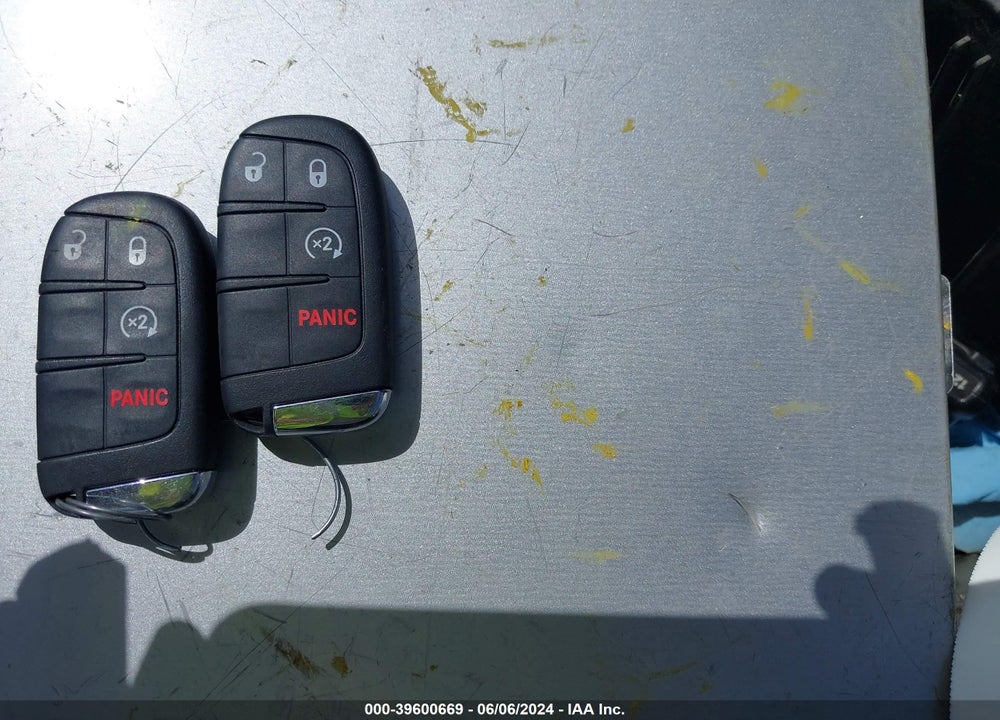 2016 JEEP RENEGADE LIMITED VIN: ZACCJADT4GPC66193