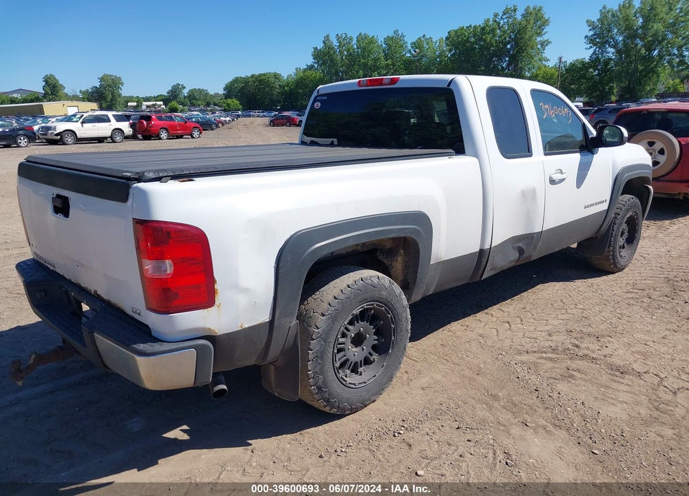 2007 CHEVROLET SILVERADO 1500 LTZ VIN: 1GCEK19097Z607898