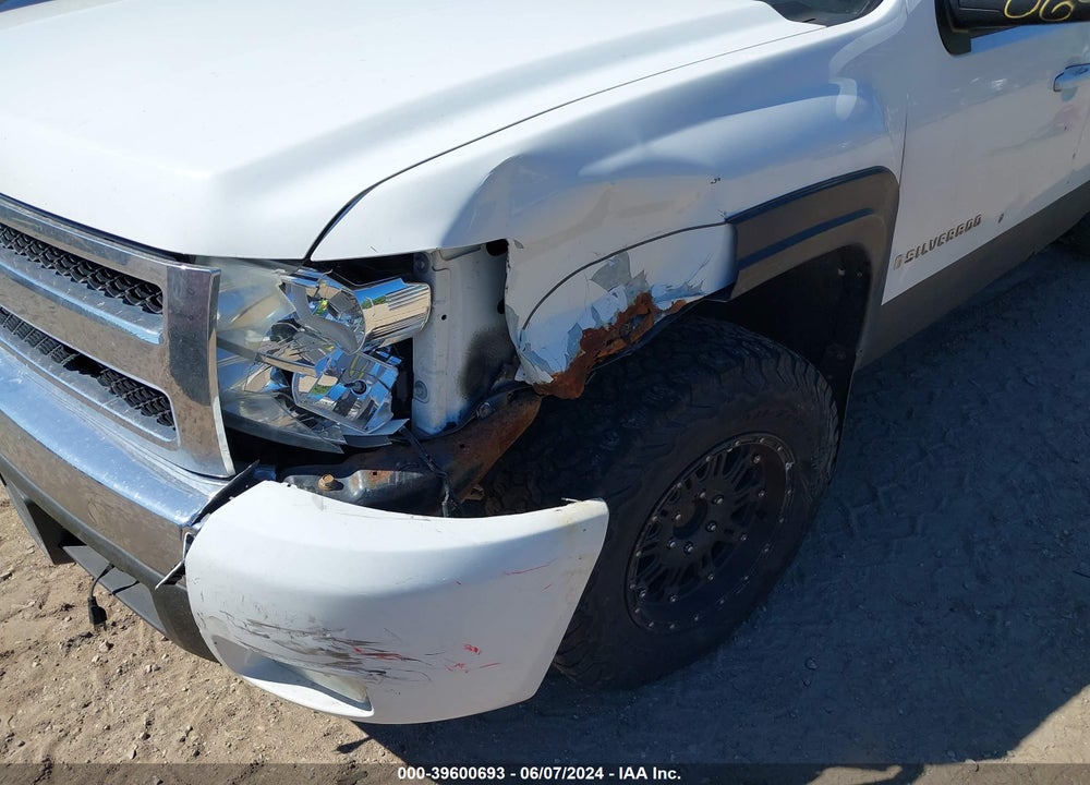 2007 CHEVROLET SILVERADO 1500 LTZ VIN: 1GCEK19097Z607898