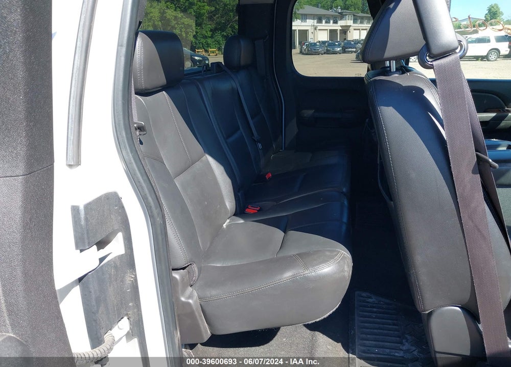 2007 CHEVROLET SILVERADO 1500 LTZ VIN: 1GCEK19097Z607898