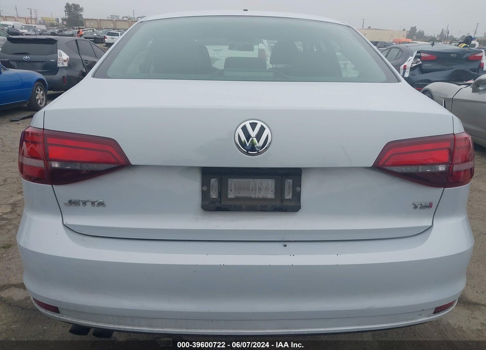 2017 VOLKSWAGEN JETTA 1.4T S VIN: 3VW2B7AJ6HM397299