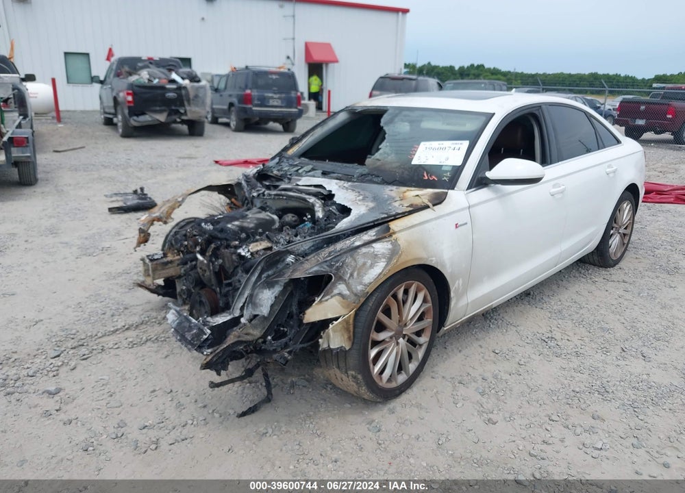 2012 AUDI A6 VIN: WAUGGAFC3CN056634
