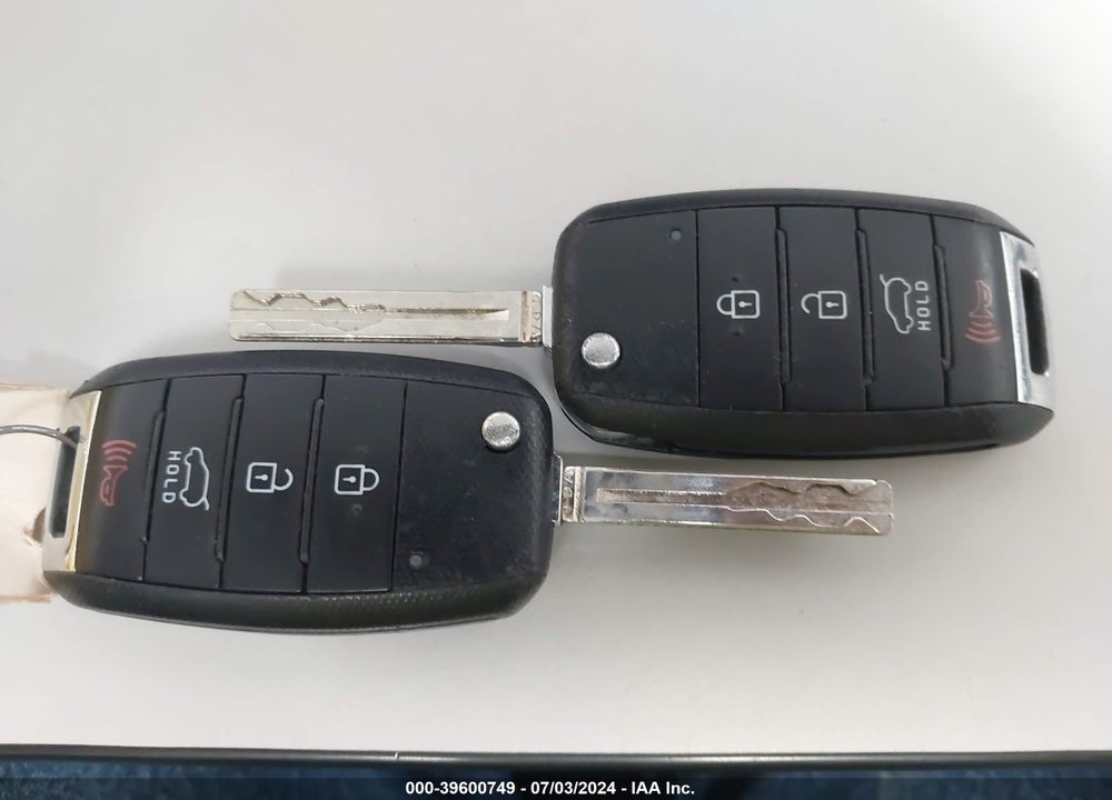 2017 KIA SOUL VIN: KNDJN2A29H7435684