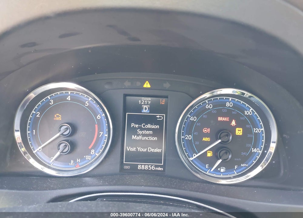2017 TOYOTA COROLLA SE VIN: 5YFBURHE6HP692204