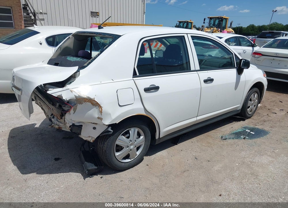 2011 NISSAN VERSA 1.6 VIN: 3N1CC1AP7BL377410