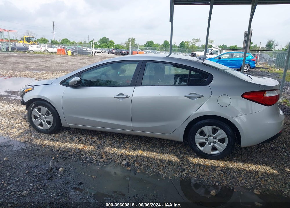 2016 KIA FORTE LX VIN: KNAFK4A63G5569210