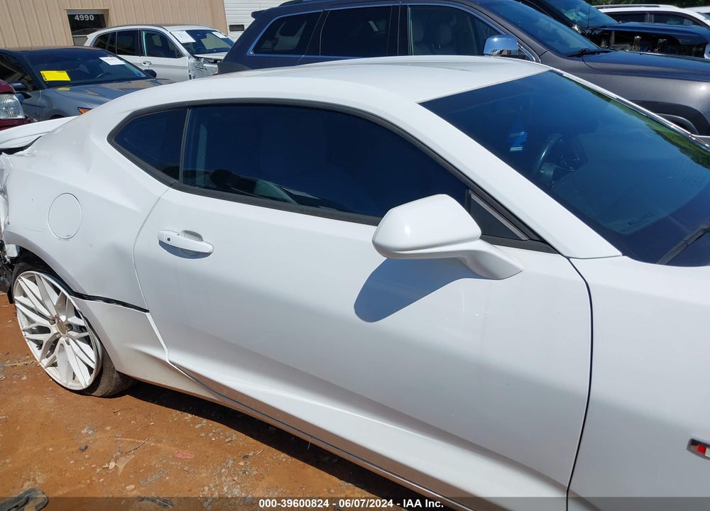 2017 CHEVROLET CAMARO 1LT VIN: 1G1FA1RX2H0134476