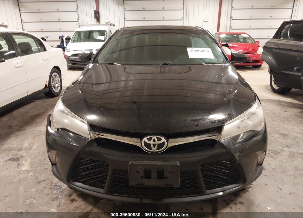 2017 TOYOTA CAMRY SE VIN: 4T1BF1FK5HU651887