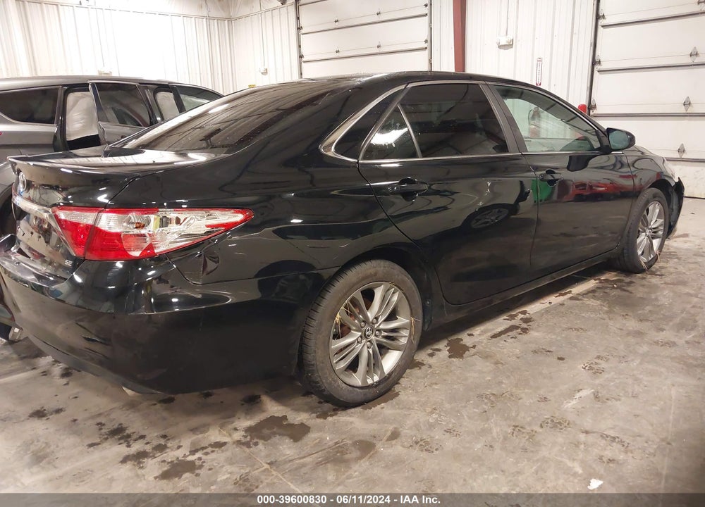 2017 TOYOTA CAMRY SE VIN: 4T1BF1FK5HU651887