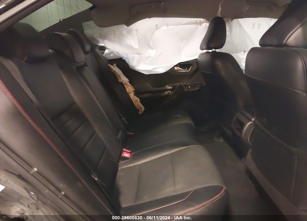 2017 TOYOTA CAMRY SE VIN: 4T1BF1FK5HU651887