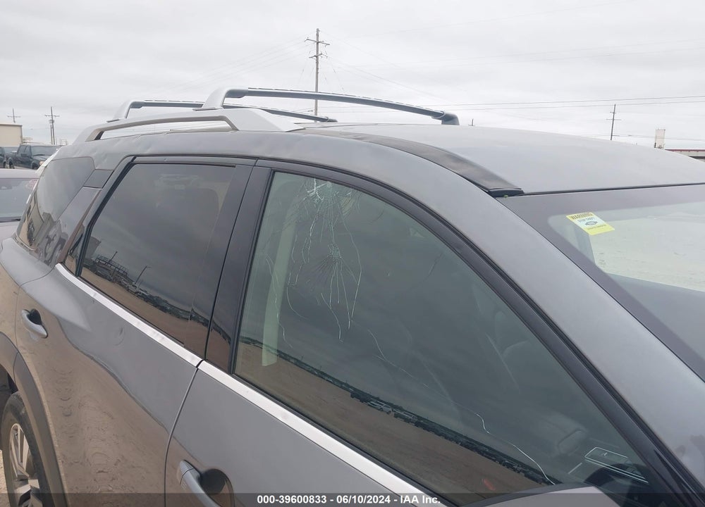 2023 NISSAN PATHFINDER SL FWD VIN: 5N1DR3CA4PC231159
