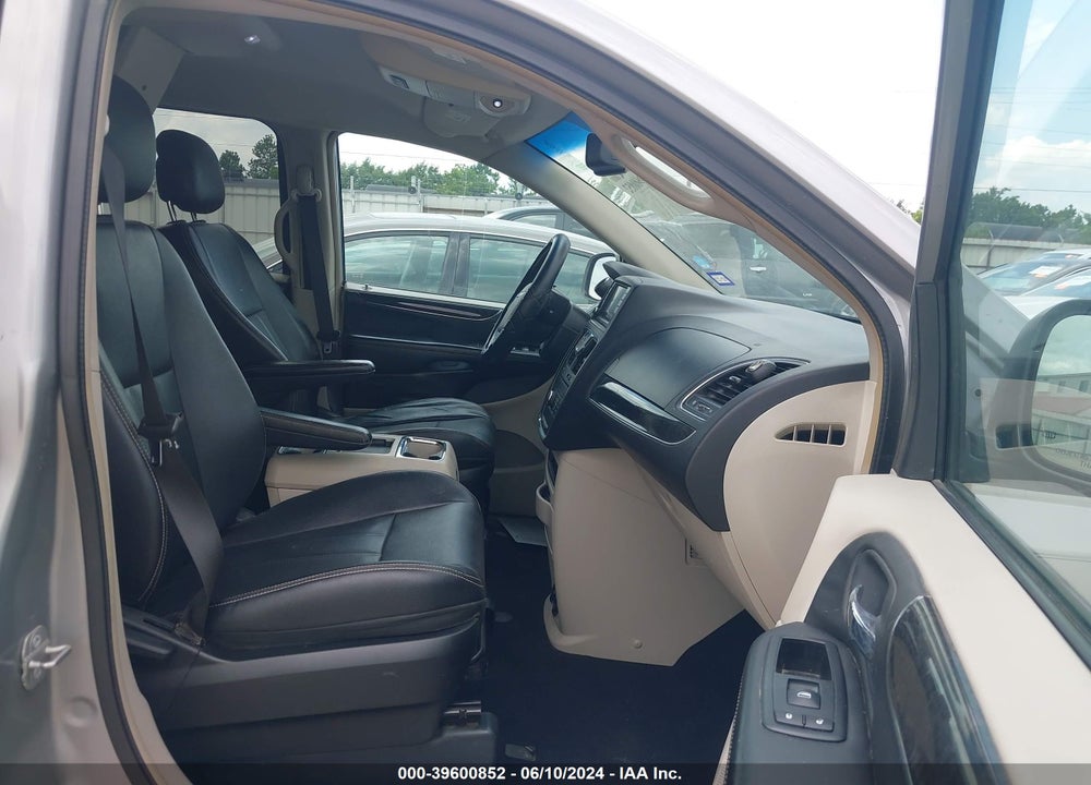 2014 CHRYSLER TOWN & COUNTRY TOURING VIN: 2C4RC1BGXER295166