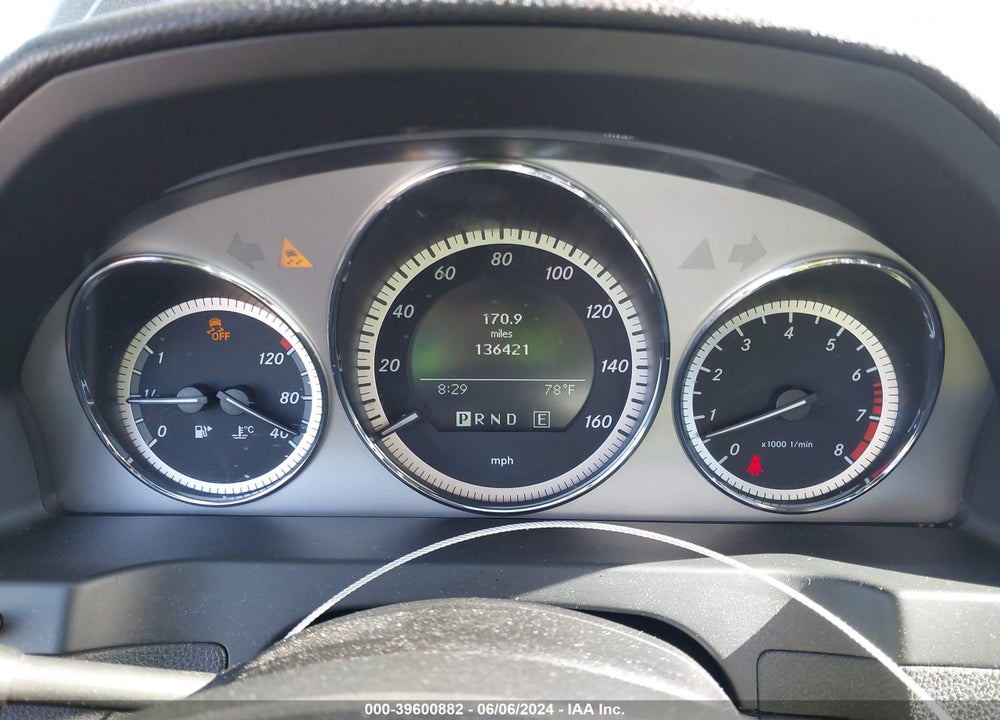 2011 MERCEDES-BENZ C 300 LUXURY 4MATIC/SPORT 4MATIC VIN: WDDGF8BB5BR173334