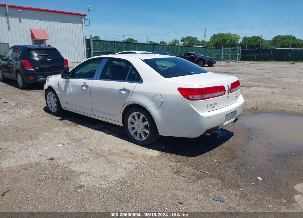 2012 LINCOLN MKZ HYBRID VIN: 3LNDL2L32CR833244