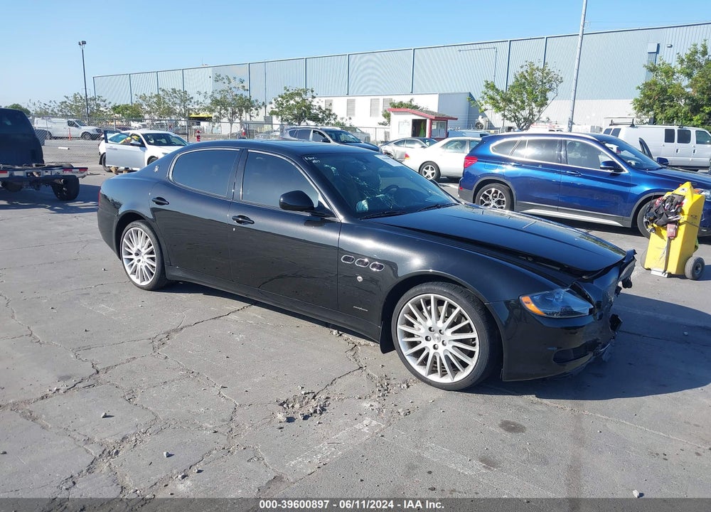 2013 MASERATI QUATTROPORTE S VIN: ZAM39NKA0D0066863