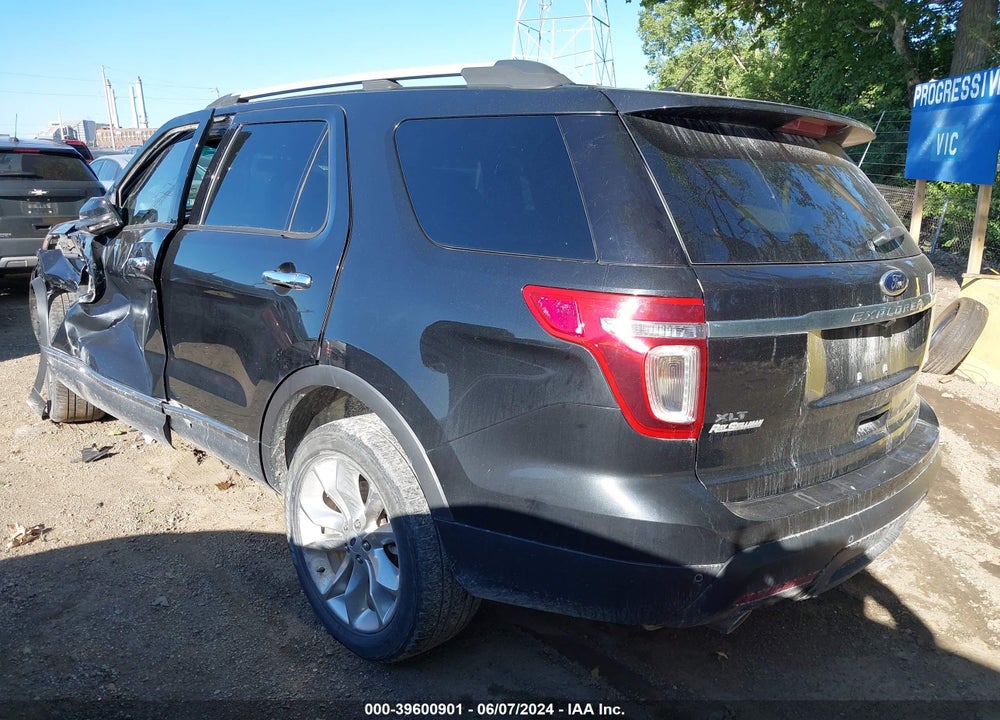 2014 FORD EXPLORER XLT VIN: 1FM5K7D82EGC56577