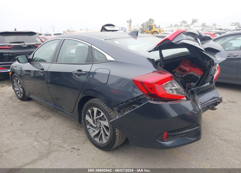 2017 HONDA CIVIC EX VIN: 2HGFC2F73HH547497