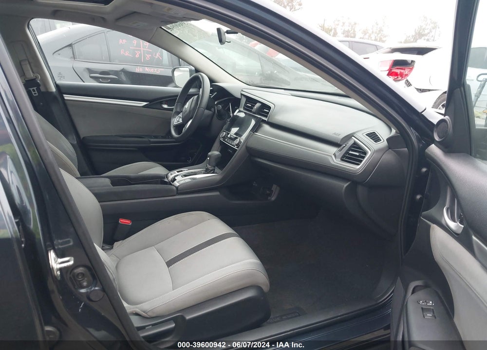2017 HONDA CIVIC EX VIN: 2HGFC2F73HH547497