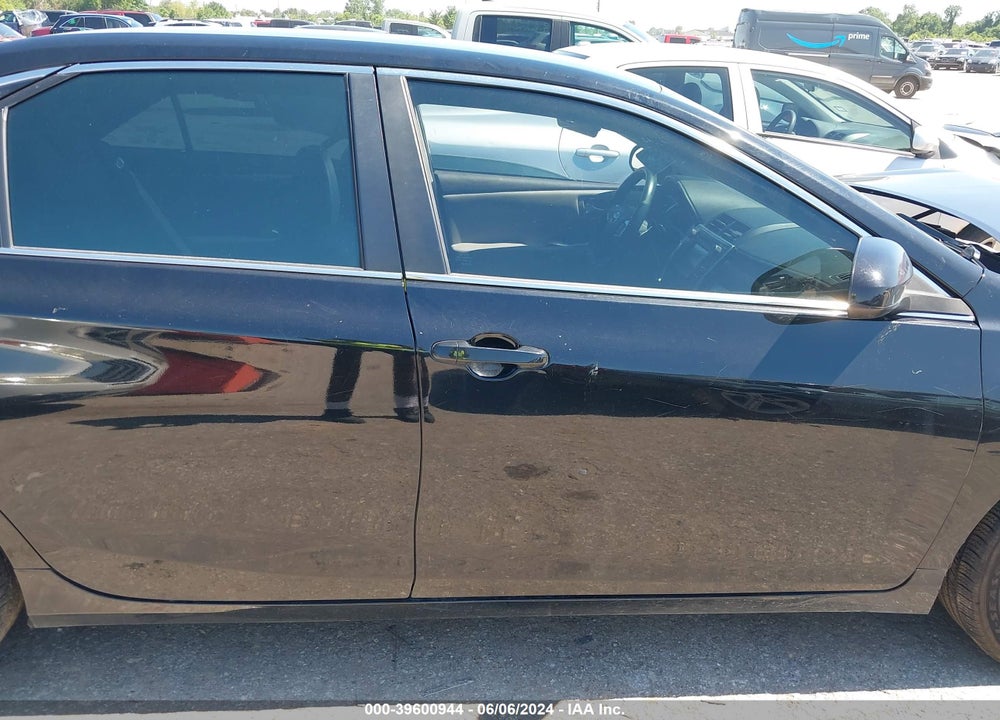 2016 TOYOTA CAMRY SE VIN: 4T1BF1FK1GU151143