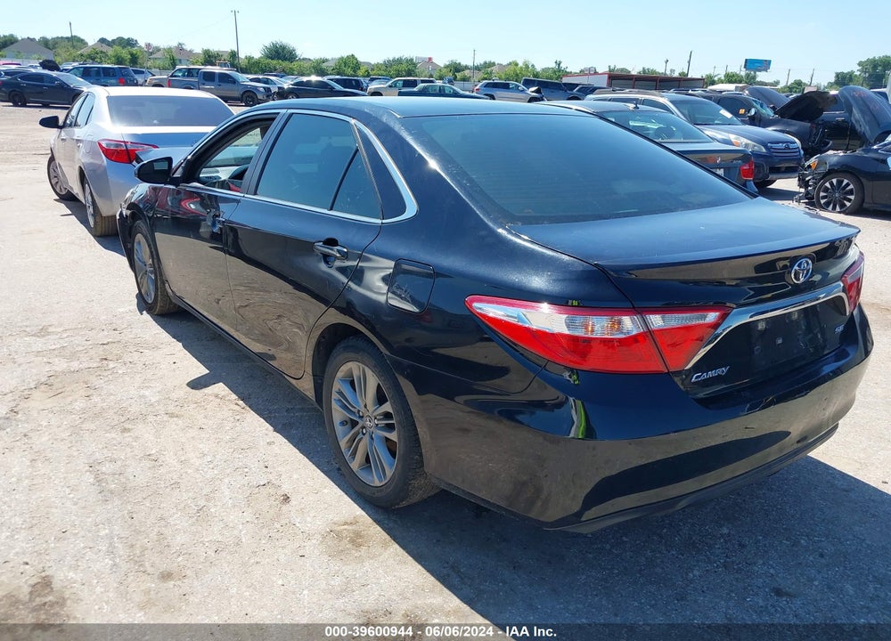2016 TOYOTA CAMRY SE VIN: 4T1BF1FK1GU151143