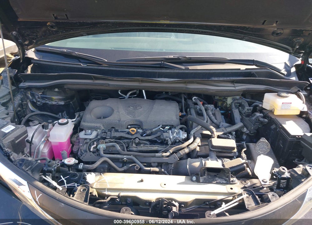 2023 TOYOTA SIENNA XLE VIN: 5TDJRKEC9PS175069