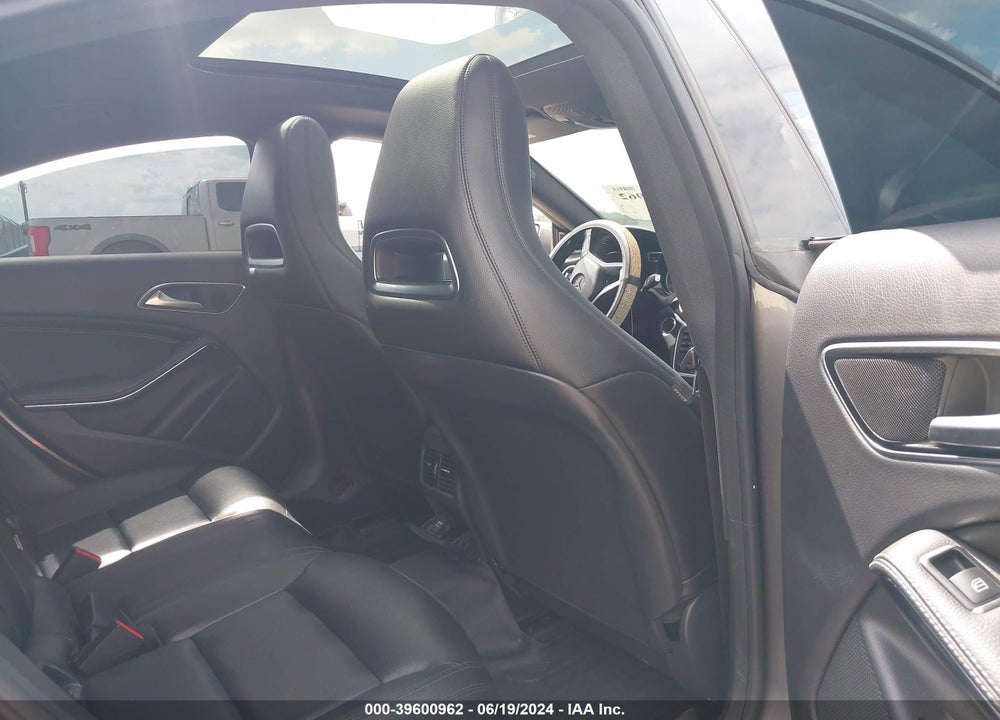 2014 MERCEDES-BENZ CLA 250 4MATIC VIN: WDDSJ4GB3EN123571