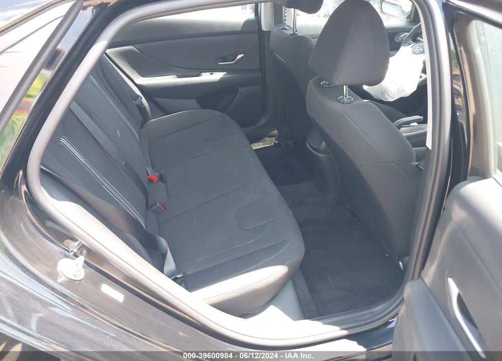 2023 HYUNDAI ELANTRA SEL VIN: KMHLM4AG2PU440773