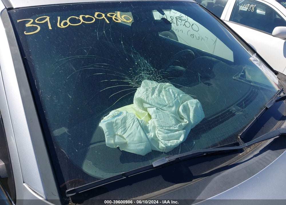 2012 CHRYSLER 200 LX VIN: 1C3CCBAB9CN281582